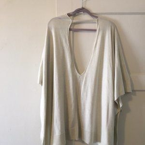 Lululemon  Poncho